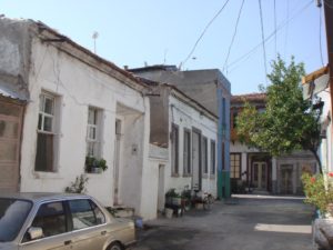 Σοκάκι στο Δάραγατς.